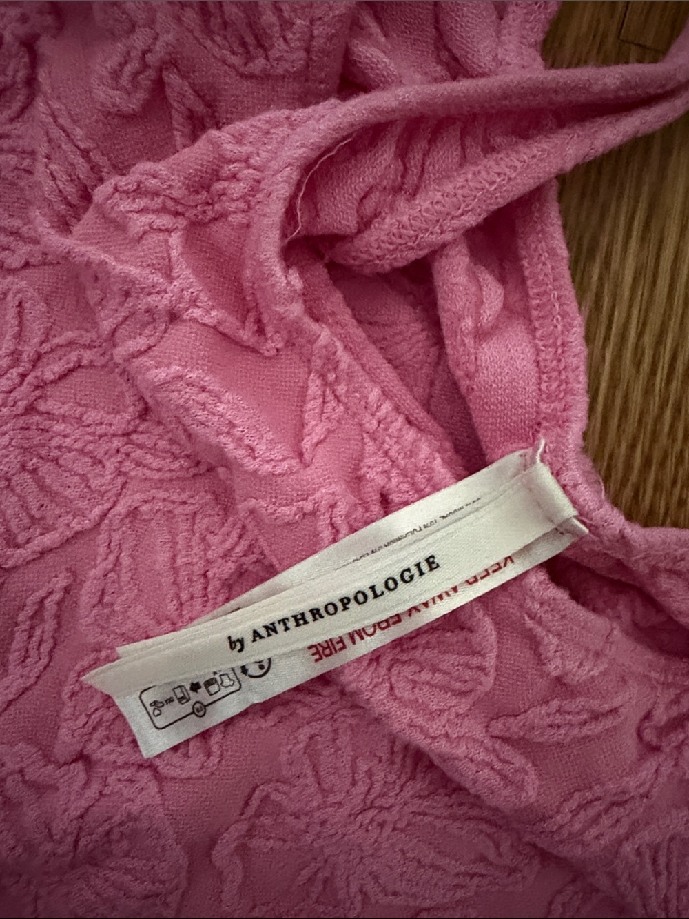 Anthropologie Pink Raised Floral Crop Tank - Picture 2 of 2